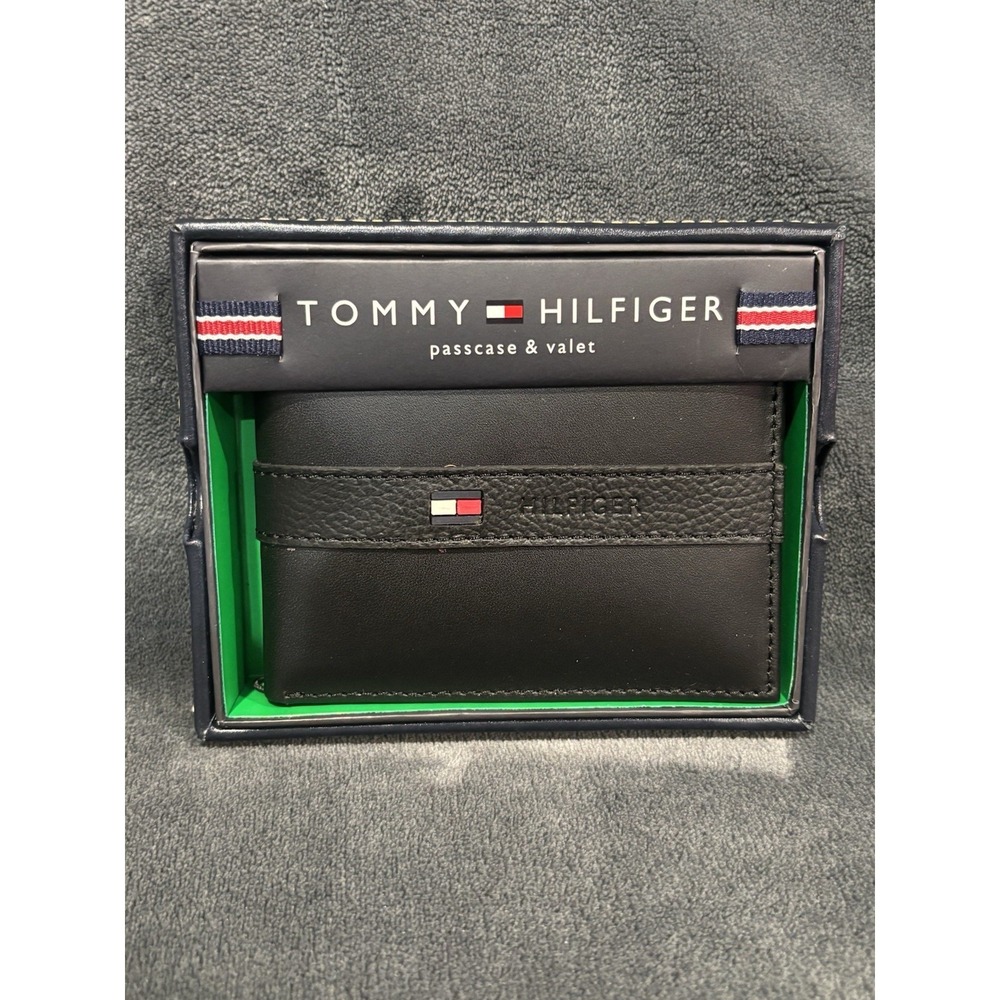 Tommy Hilfiger Men's Premium Leather Credit Card ID Wallet Billfold 31TL22X062